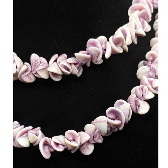 Shell Statement Necklace - Purple and White Periwinkle Lily Shell Beads - 32" - Picture 4 of 4